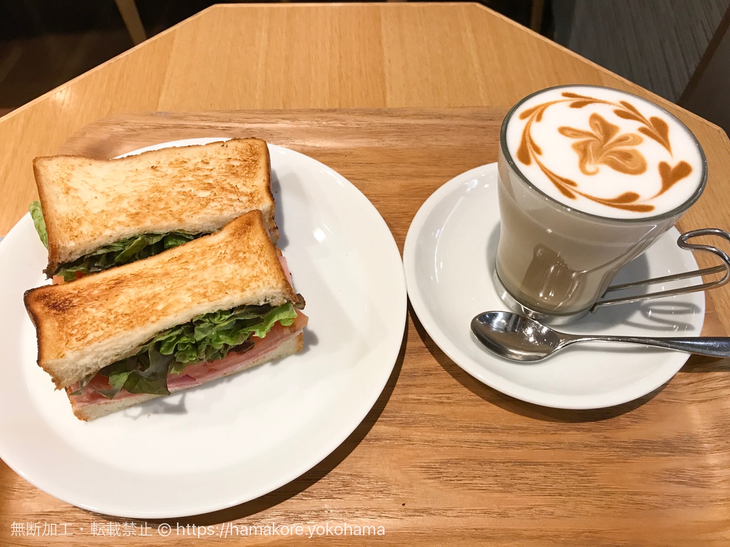 桜木町駅直結の電源カフェ「カフェ レクセル」で朝食を食べてきた！