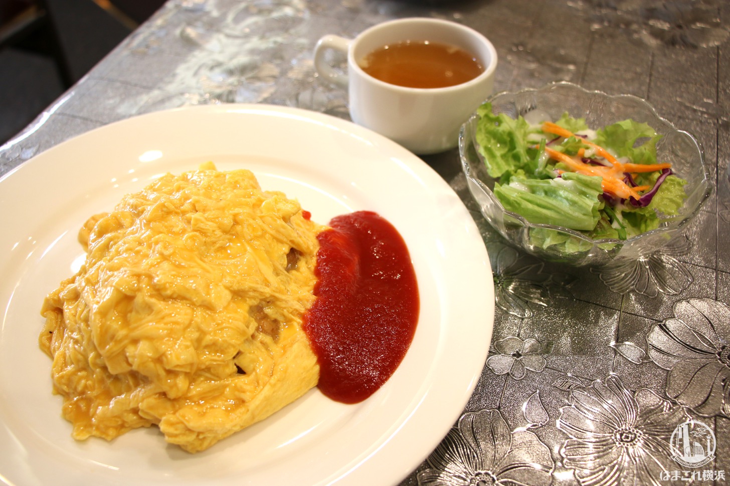 サモアール 馬車道店は食事ができる ハマる人続出の贅沢ロイヤルミルクティー はまこれ横浜