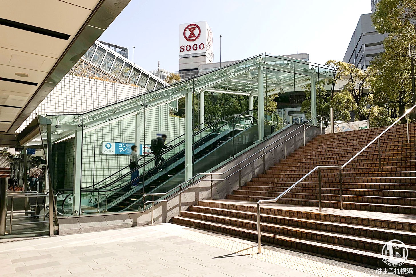 横浜駅東口 中央通路と東口駅前広場を繋ぐエスカレーターが稼働！