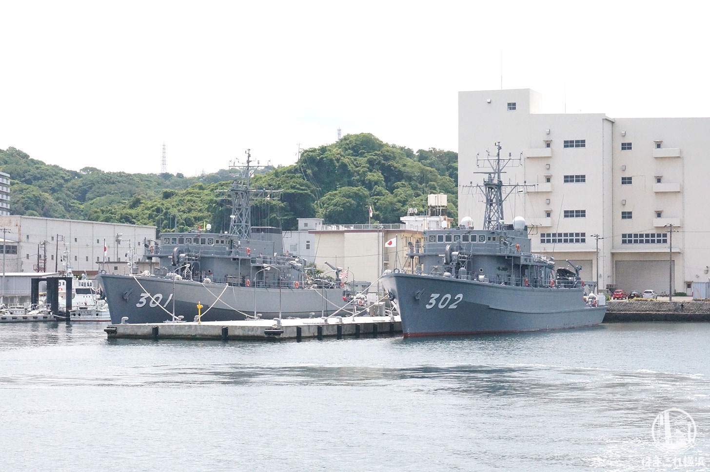 横須賀「軍港めぐり」潜水艦