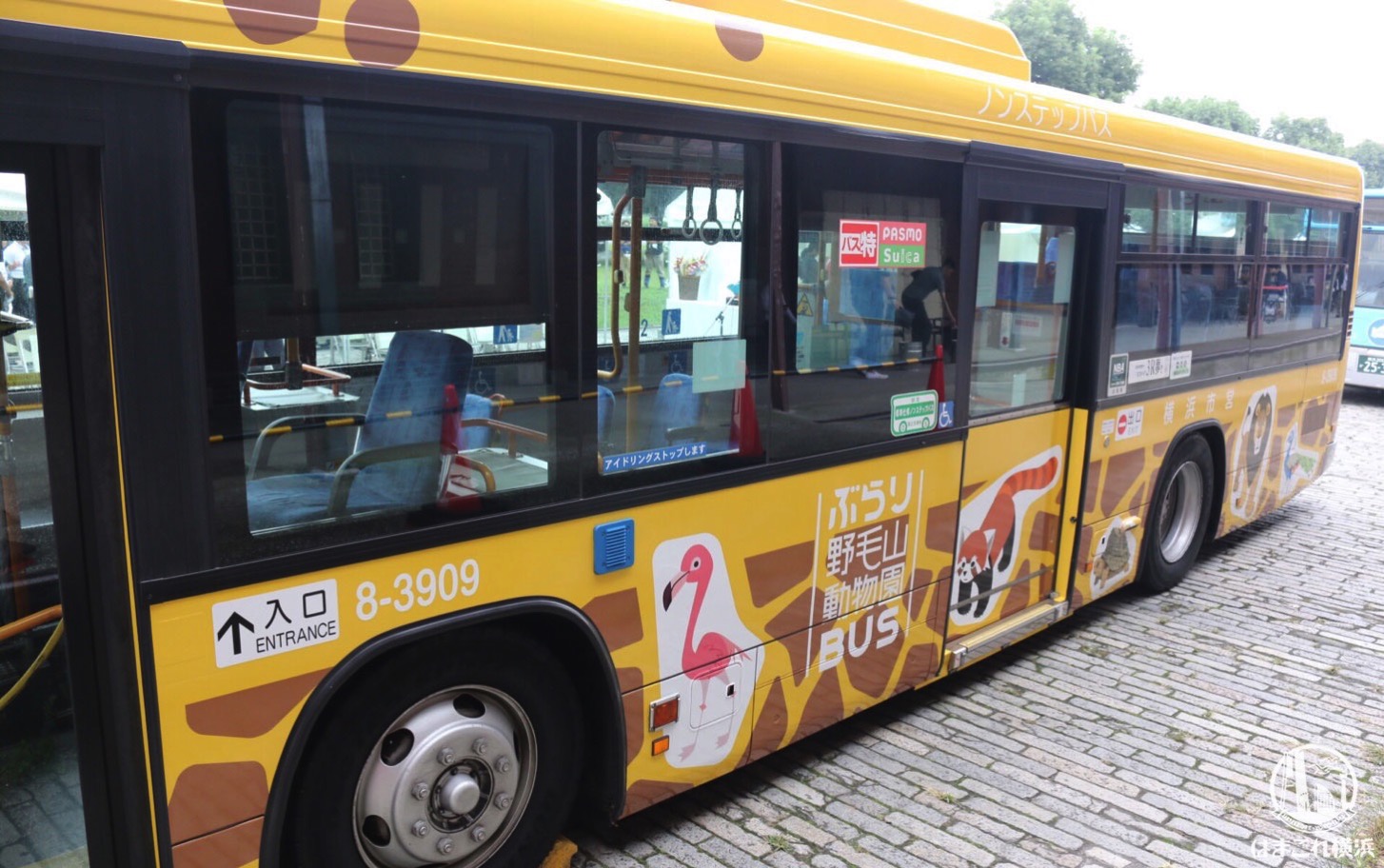 野毛山動物園 黄色いバス