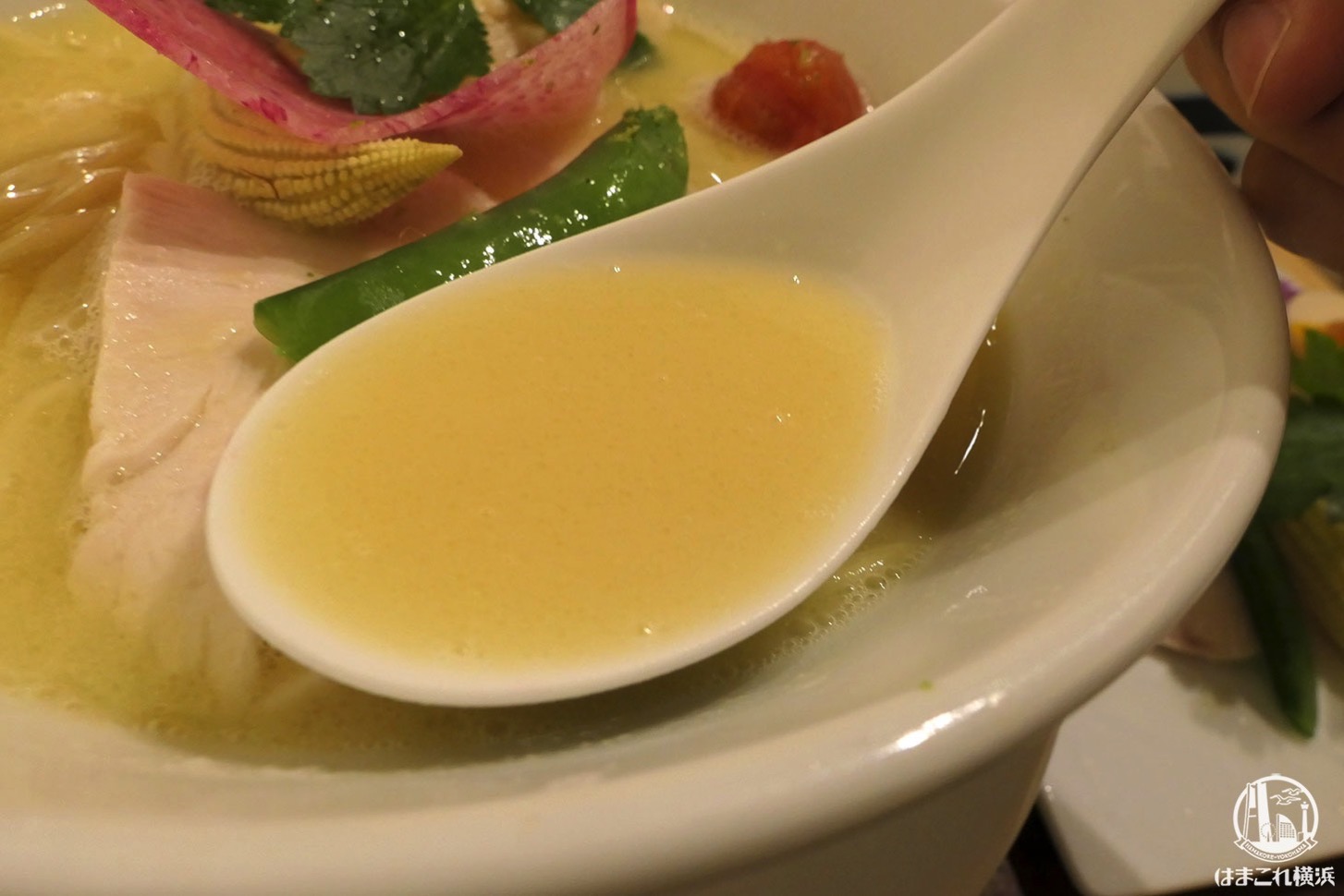 特製鶏白湯soba スープ