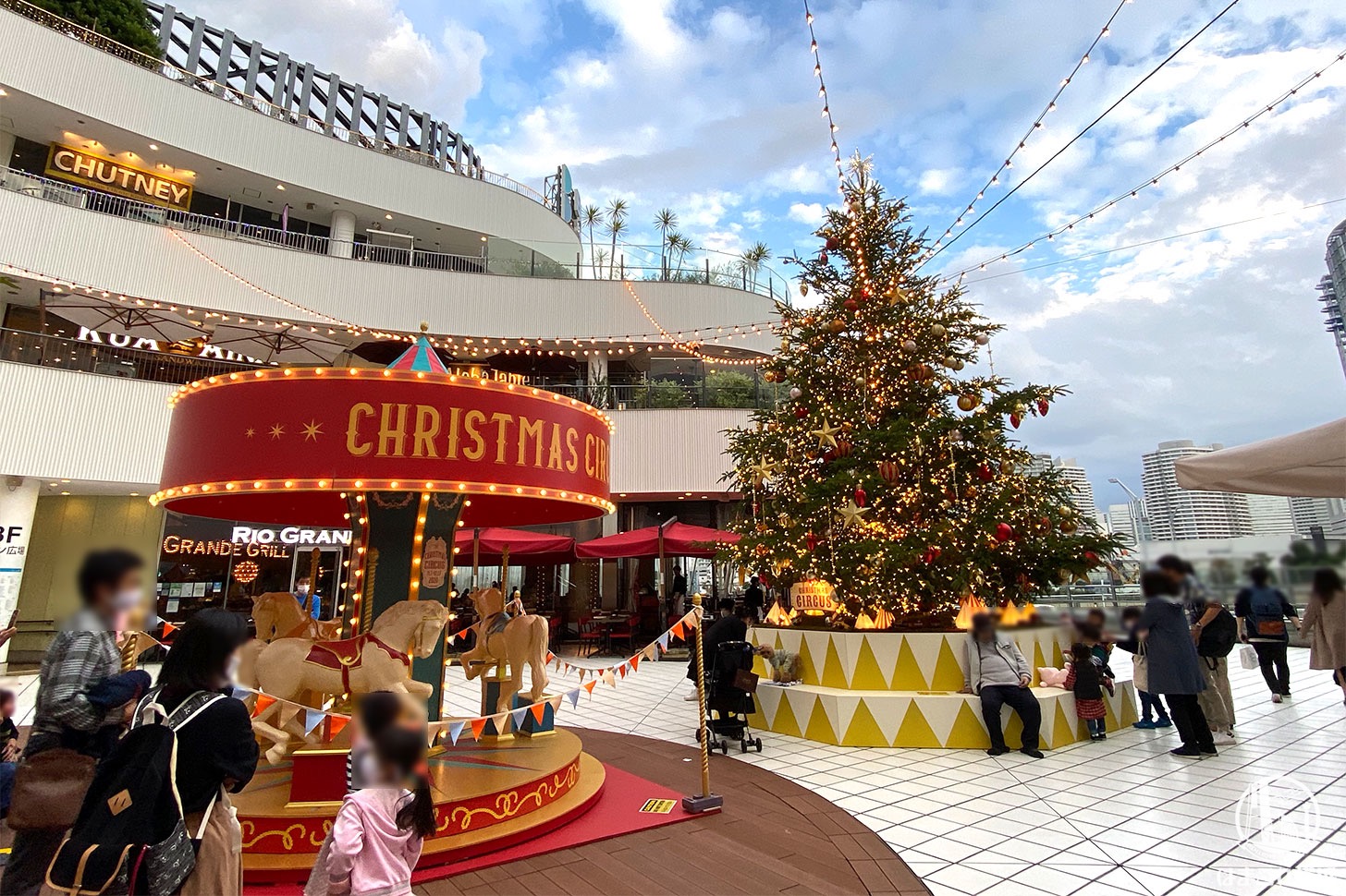 横浜ベイクォーター「クリスマスツリー」