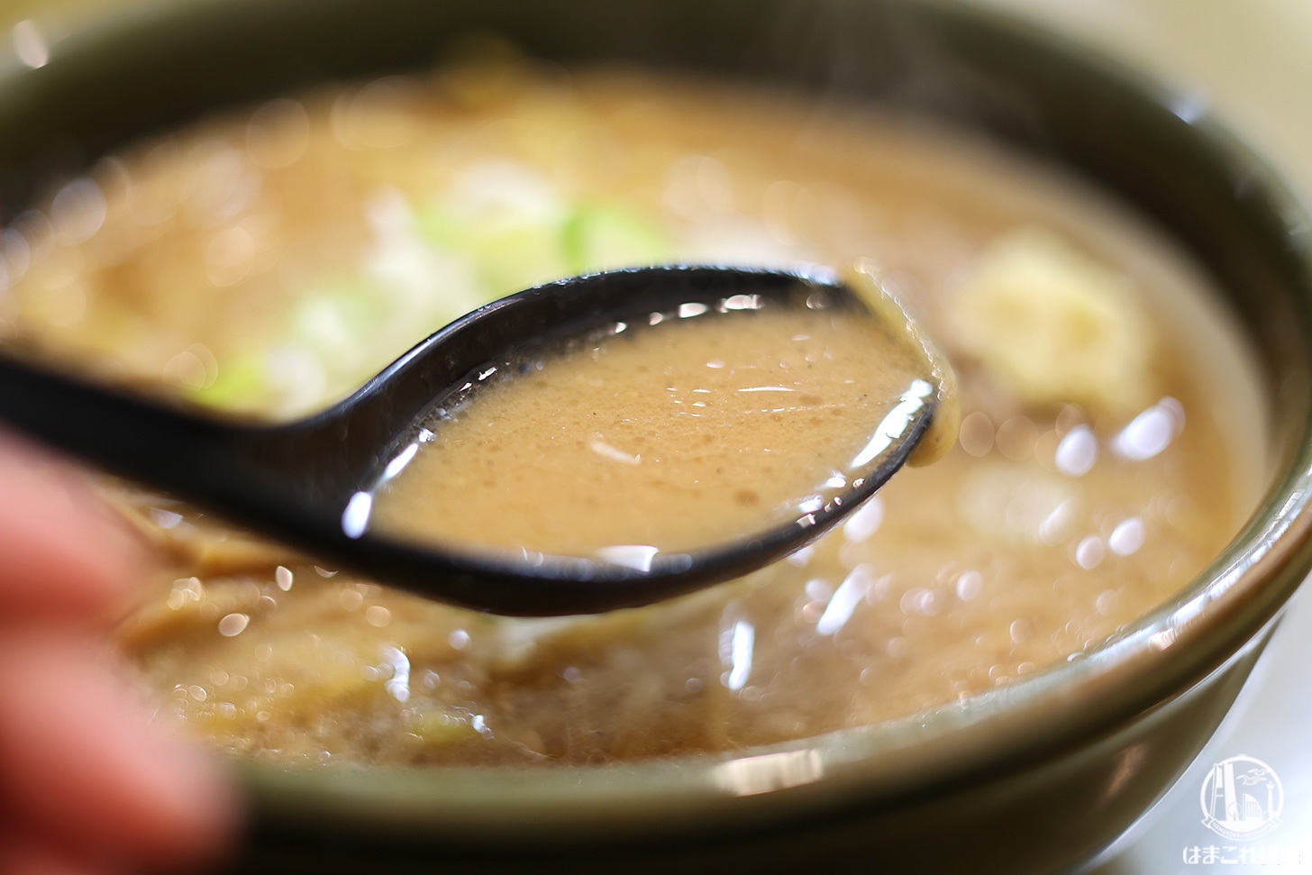 札幌すみれオリジナル味噌ラーメン スープ