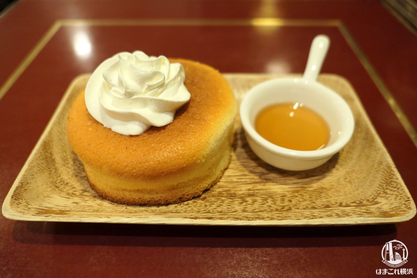 サモアール・横浜ジョイナスに窯焼きスフレパンケーキ！ロイヤルミルクティーとセットで